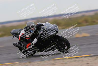 media/Jan-14-2023-SoCal Trackdays (Sat) [[497694156f]]/Turn 11 Inside (950am)/